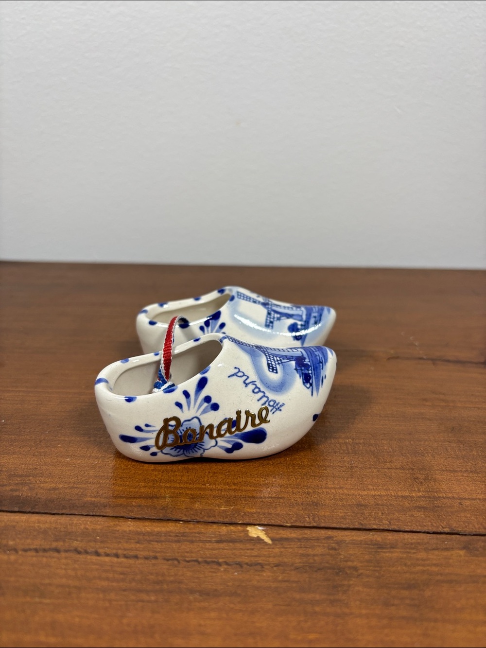 Delftblue Ceramic Souvenir Set Clog Shoe Holland Bonaire Dutch Home Decor Travel - Picture 5 of 13